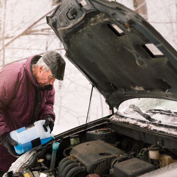 Poradnik: Jak przygotować samochód na ekstremalne warunki zimowe?