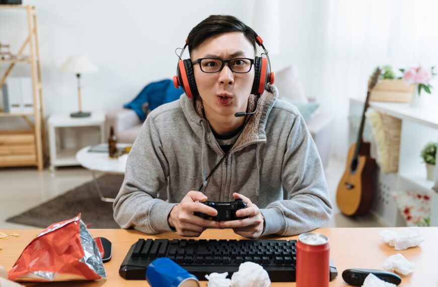 Wpływ gier wideo na pasję do motoryzacji: od Gran Turismo do symulatorów wyścigowych.